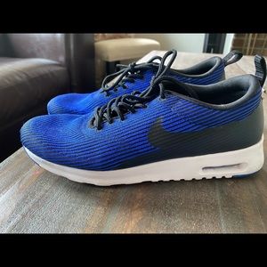 Like New! Size 9 women’s Nike